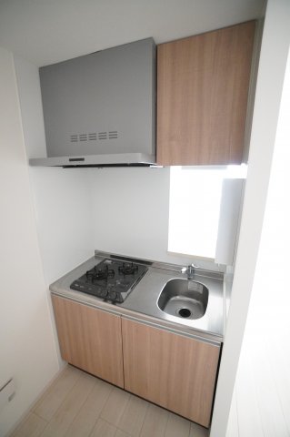 キッチン　※同物件・反転タイプの写真です。
