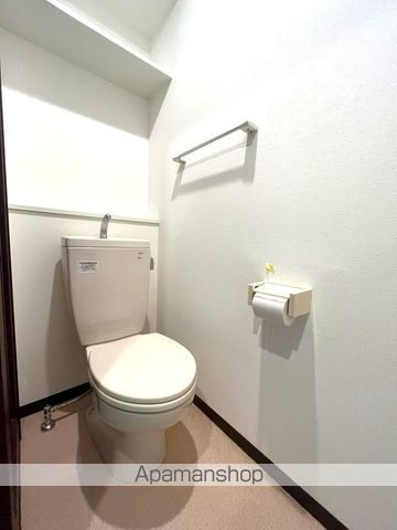 地下鉄御堂筋線 天王寺駅 徒歩10分 7階建 築16年のトイレ写真