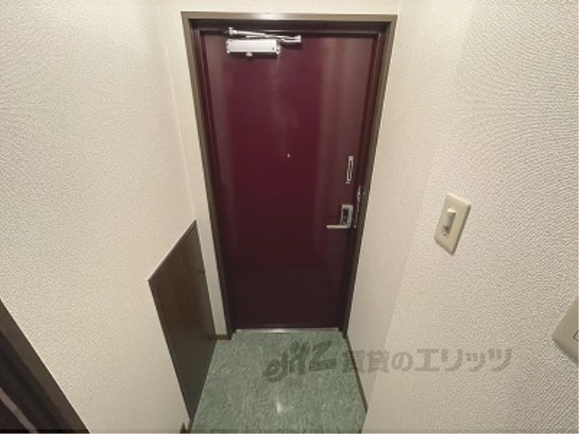 ドミール黒門の玄関写真