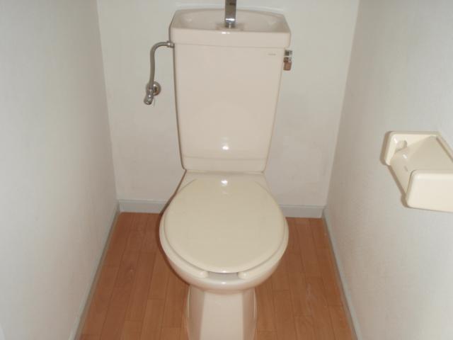 ひかりコーポのトイレ写真