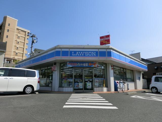 コンビニ　ローソン（コンビニ）まで450m