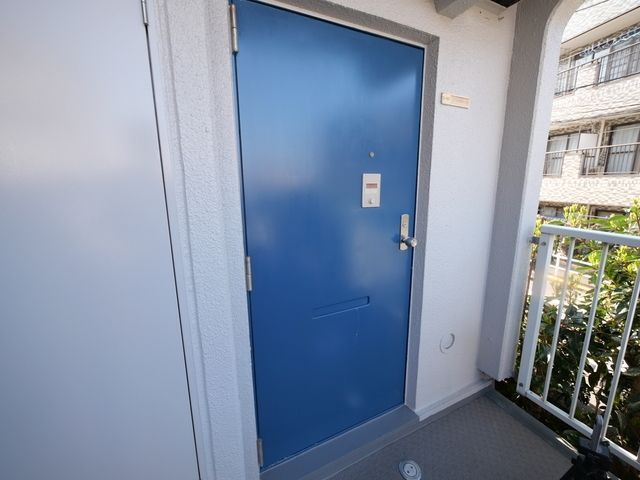 エントランス　★お部屋探しは株式会社タウンハウジング東京まで★