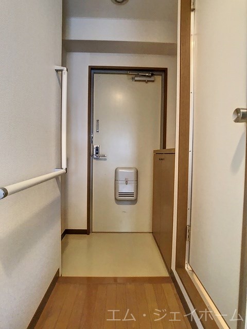 オリエンタルハイツ朝日の玄関写真