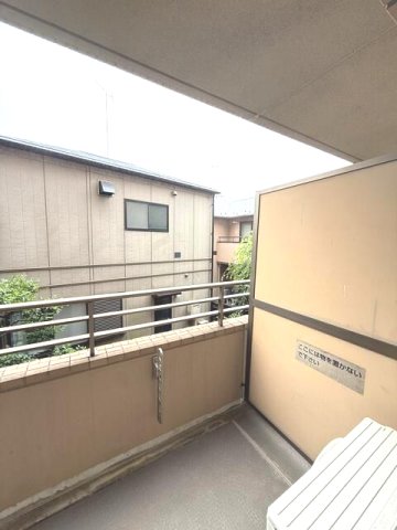 バルコニー　広々としたバルコニーです