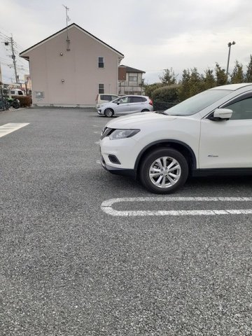 駐車場　駐車場完備です