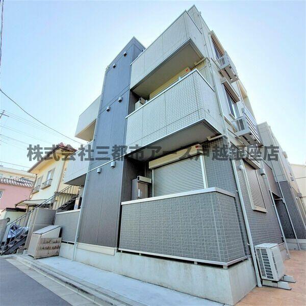 建物外観　ｄｅｒ　Ｇｌａｎｚ