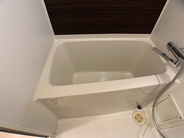 バス・シャワールーム　※別部屋の参考写真です。