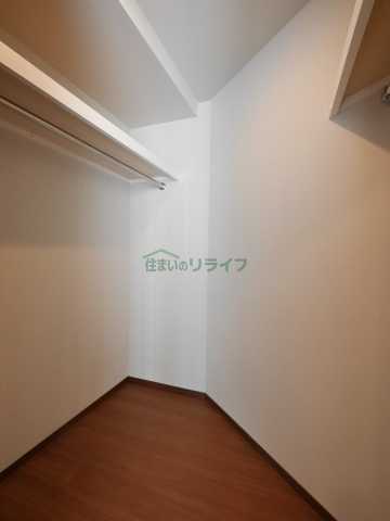 コンフォリア新宿イーストサイドタワーの内装写真