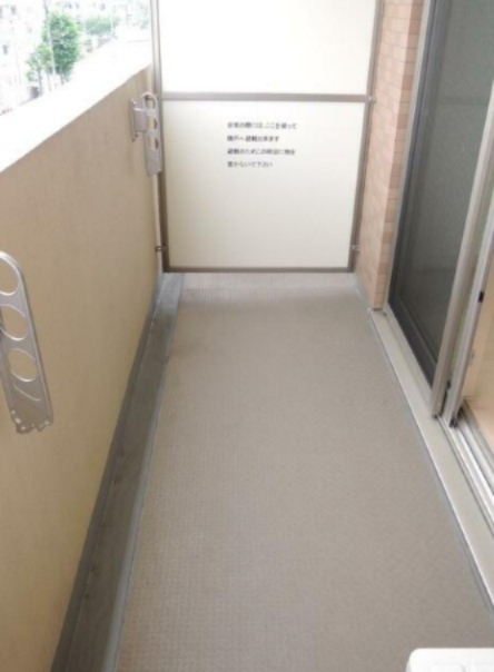 バルコニー　反転タイプ・別部屋参考写真