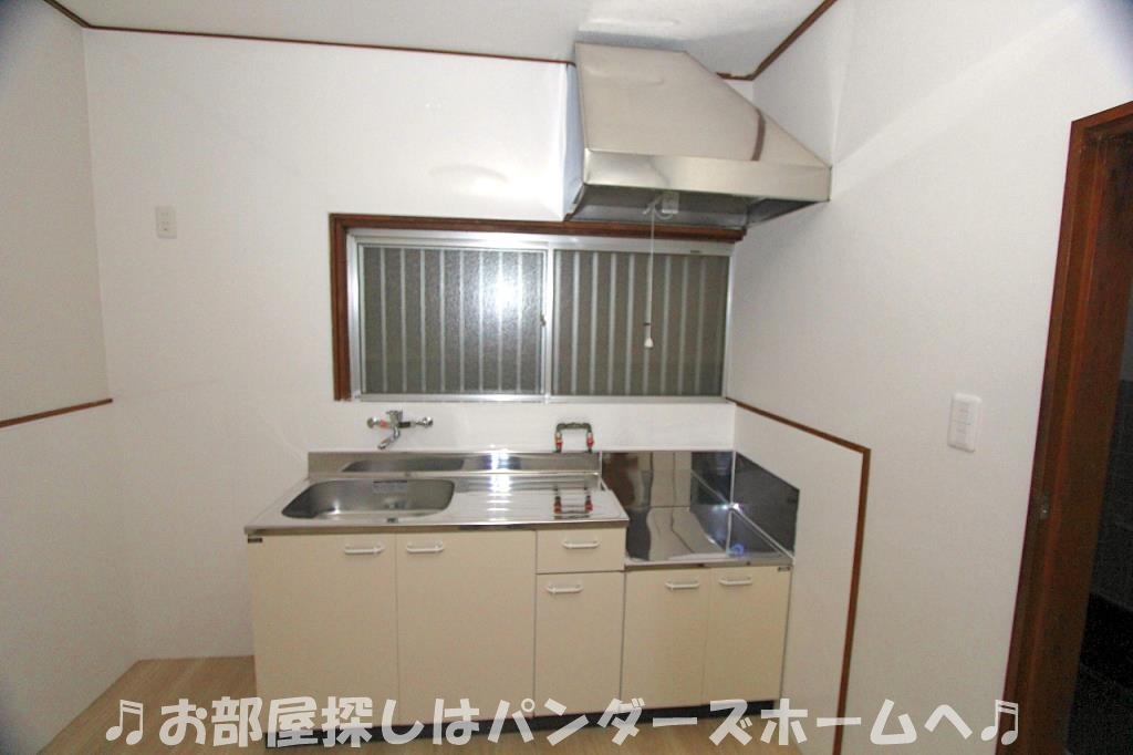 山之上北町貸家のキッチン写真