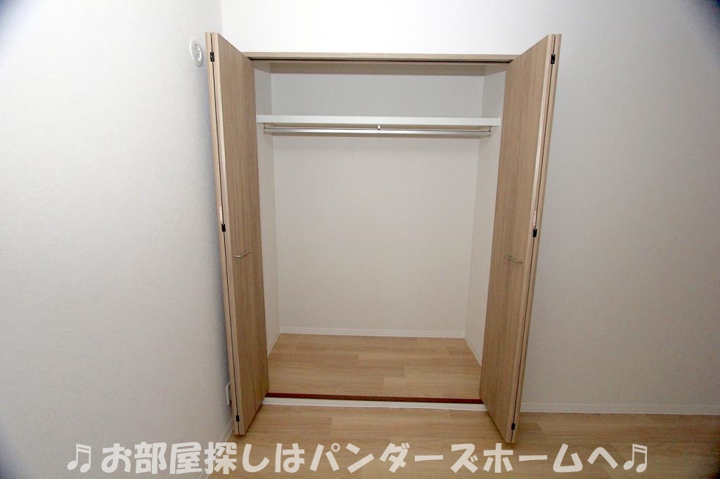 山之上北町貸家の内装写真