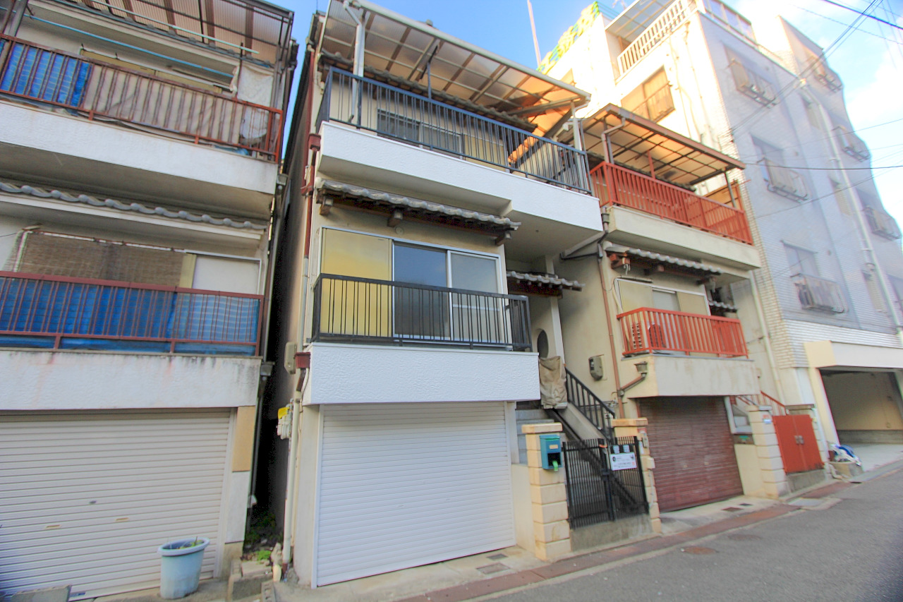 山之上北町貸家の外観写真