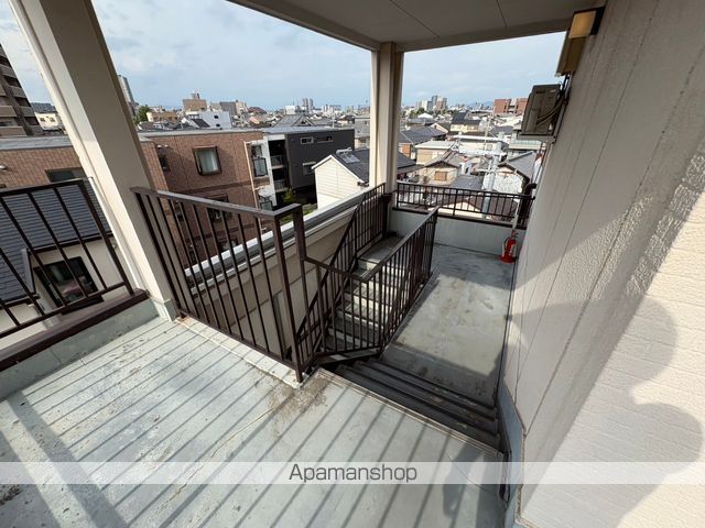 京阪本線 土居駅 徒歩7分 4階建 築38年の外観写真