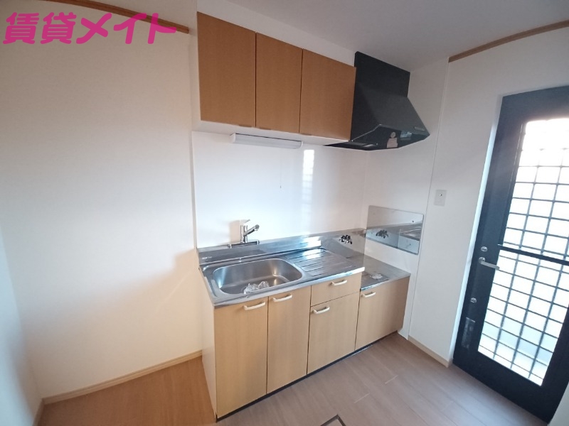 キッチン　別部屋参考写真