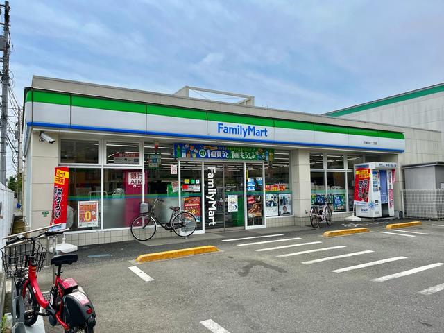 コンビニ　ファミリーマート石神井台二丁目店（コンビニ）まで446m