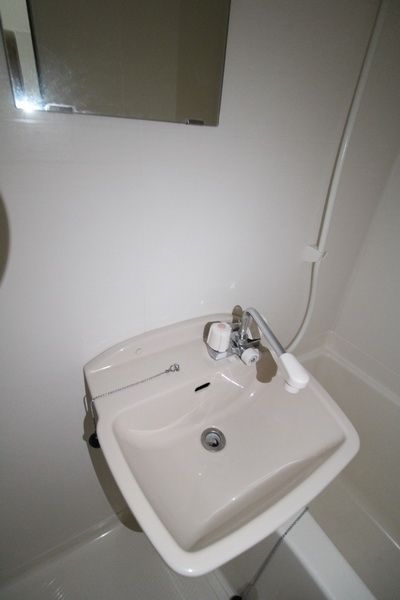 レオパレスやまももの内装写真