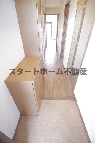 玄関　明るい玄関です