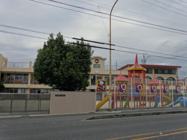 幼稚園・保育園　暁幼稚園（幼稚園・保育園）まで300m
