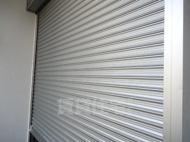 バルコニー　雨戸シャッター
