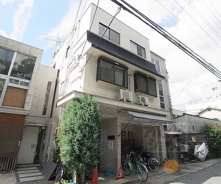 建物外観　上賀茂エリアのお部屋探しアパマンショップ北大路店まで！