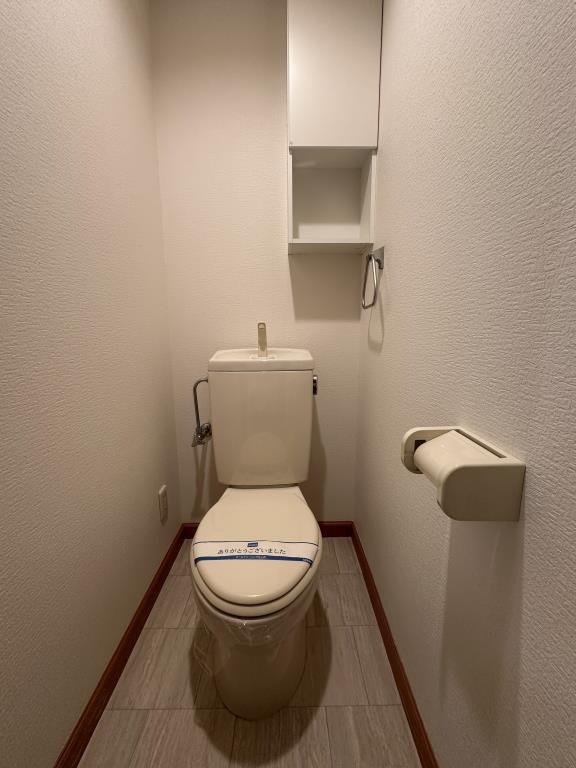 ＪＲ福知山線 塚口駅 徒歩14分 2階建 築20年のトイレ写真