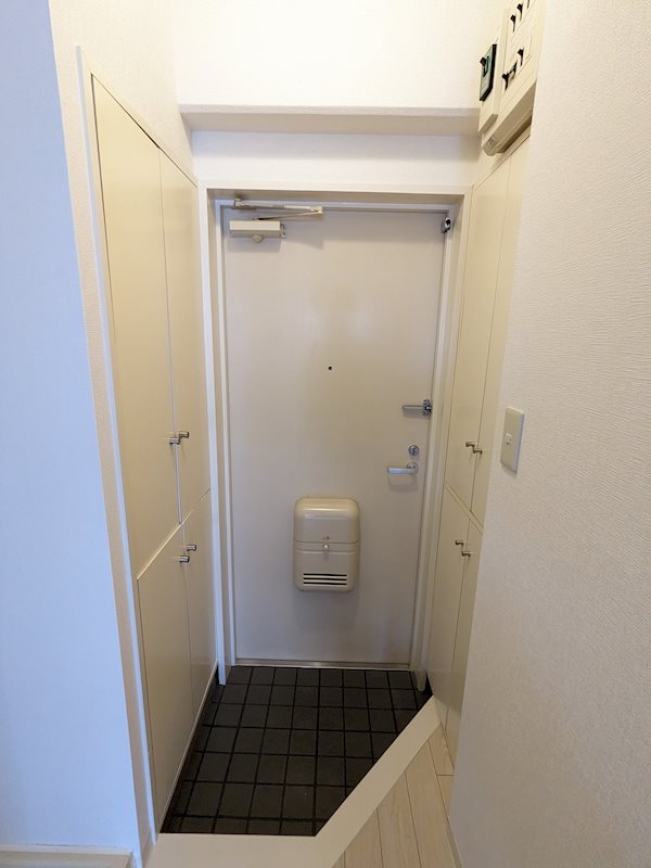 玄関　別号室参考写真