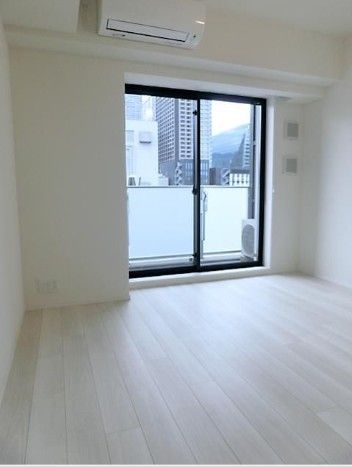 居室・リビング　別号室写真