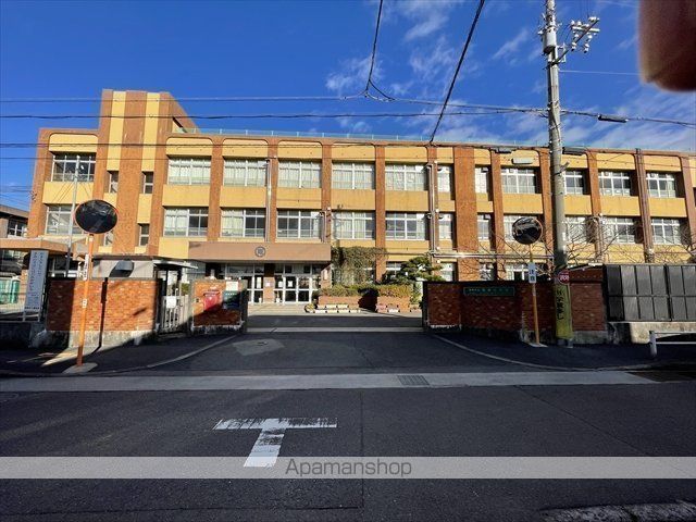 尾崎町5丁目 6DK戸建の周辺写真