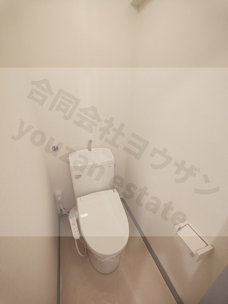 トイレ　撮影＠合同会社ヨウザン　店長　津川