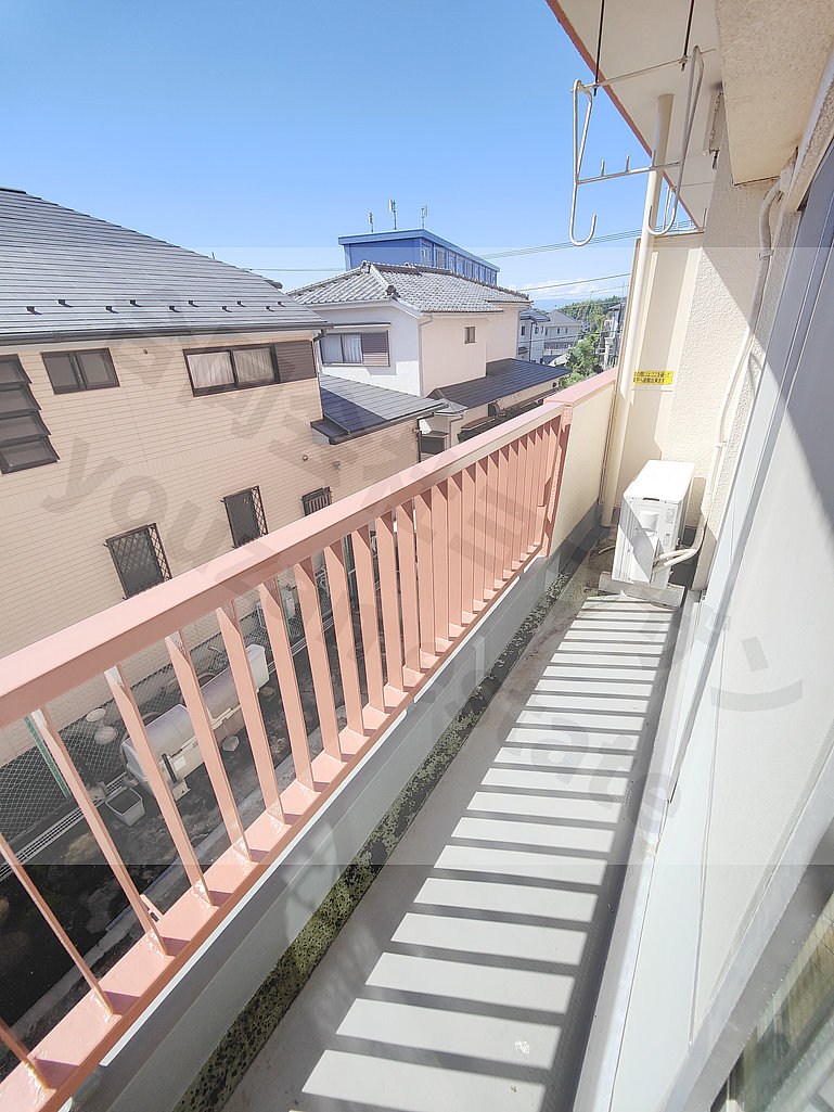 バルコニー　撮影＠合同会社ヨウザン　店長　津川