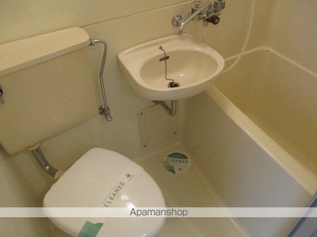東京メトロ副都心線 千川駅 徒歩5分 4階建 築41年の風呂写真