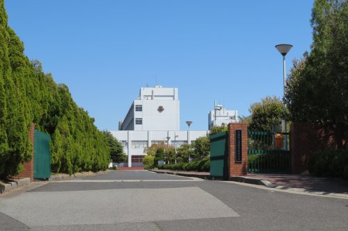 高校・高専　兵庫県立須磨東高校（高校・高専）まで575m