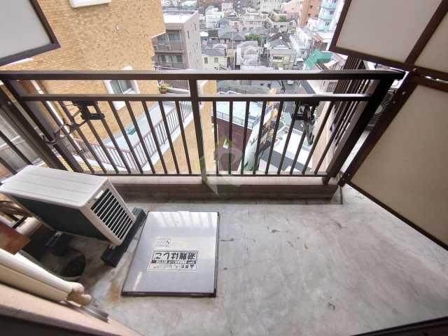 バルコニー　プレール新宿余丁町