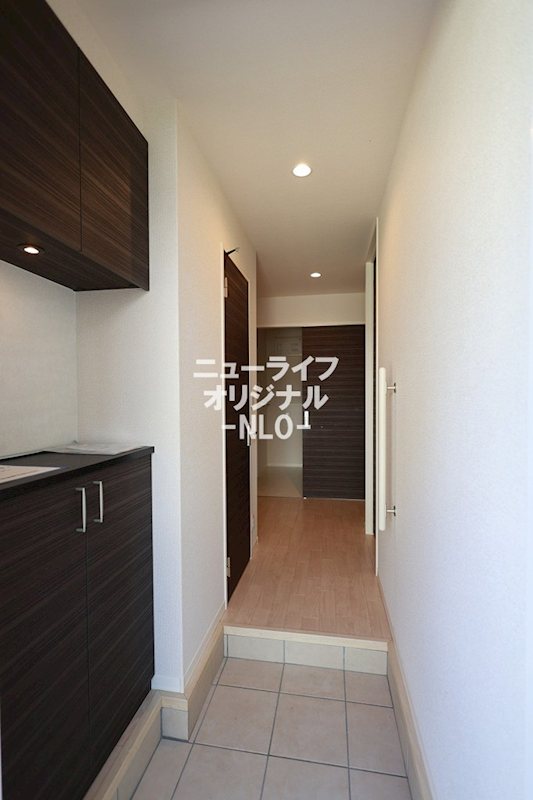 玄関　上下に分かれた使い勝手の良いシューズボックス☆