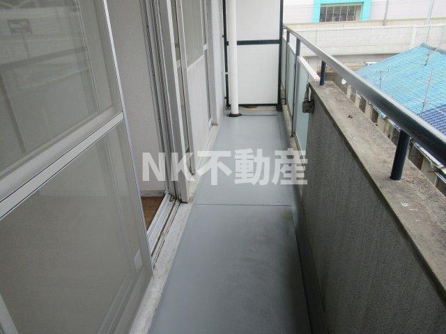 バルコニー　バルコニーがあります