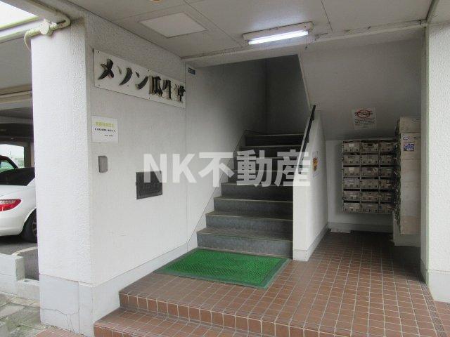 エントランス　建物の内部です