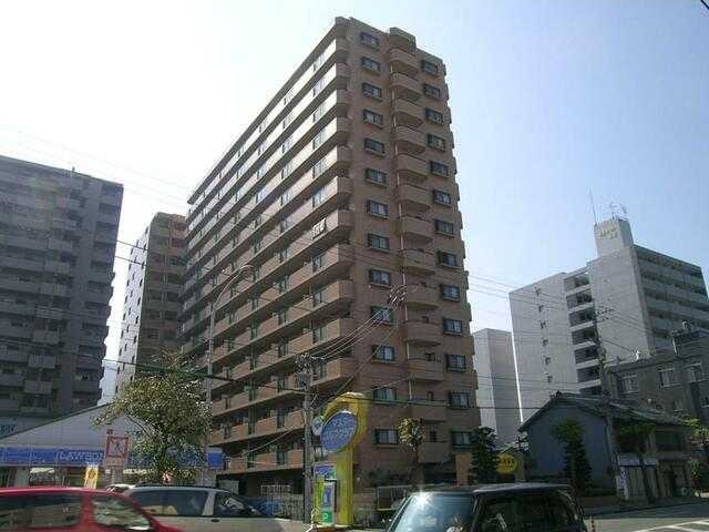 【ライオンズマンション徳島佐古六番町の建物外観】