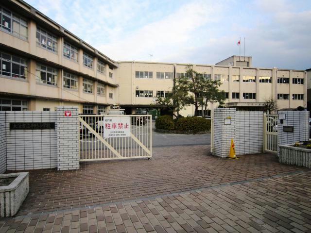 【大津市打出浜のマンションの小学校】