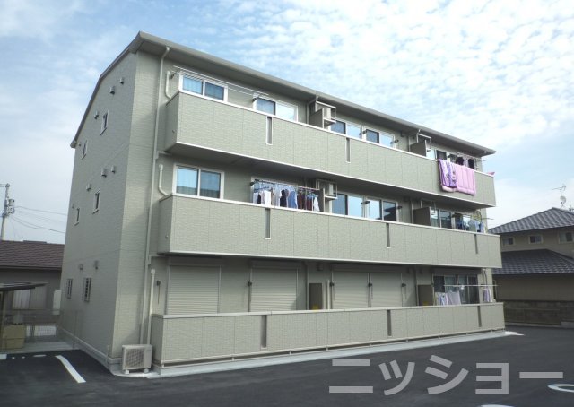 【セジュール　アンの建物外観】