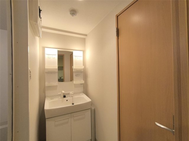 洗面設備　広い洗面スペースです★