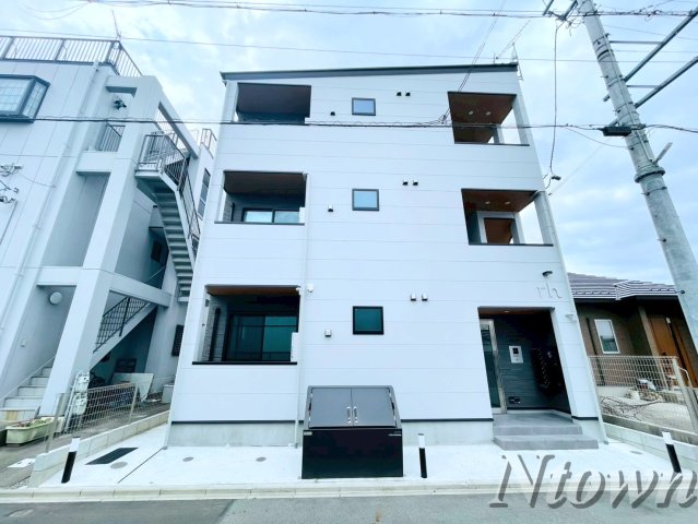 建物外観　落ち着いた雰囲気の外観です