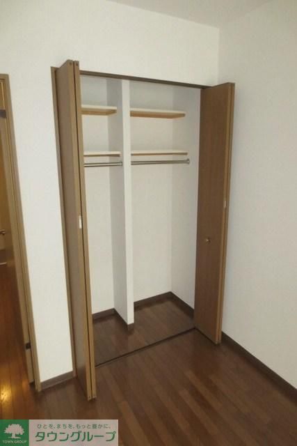 収納　使いやすいクローゼットタイプ。