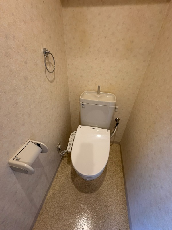 トイレ　トイレ