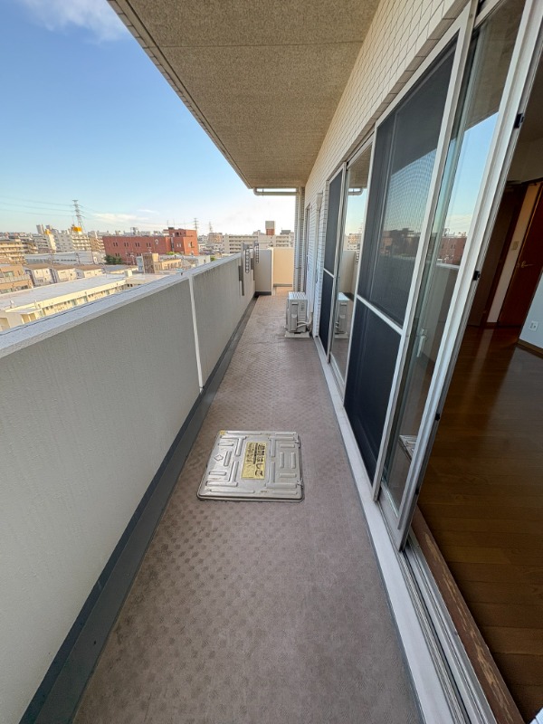 バルコニー　バルコニー