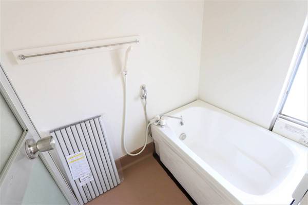 バス・シャワールーム　ビレッジハウスの同一物件・同一タイプの間取りの写真です