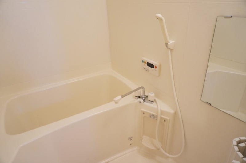 バス・シャワールーム　図面と現状に相違がある場合には現状を優先