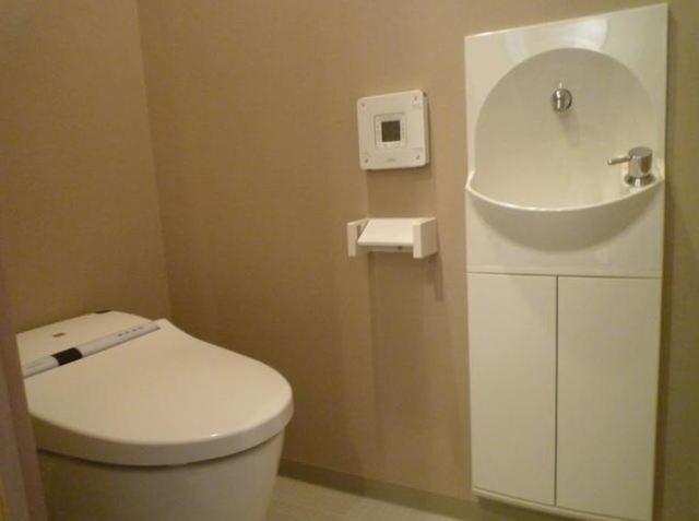 トイレ　※別部屋参考写真