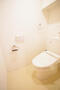 トイレ　※同タイプの別のお部屋の写真です。