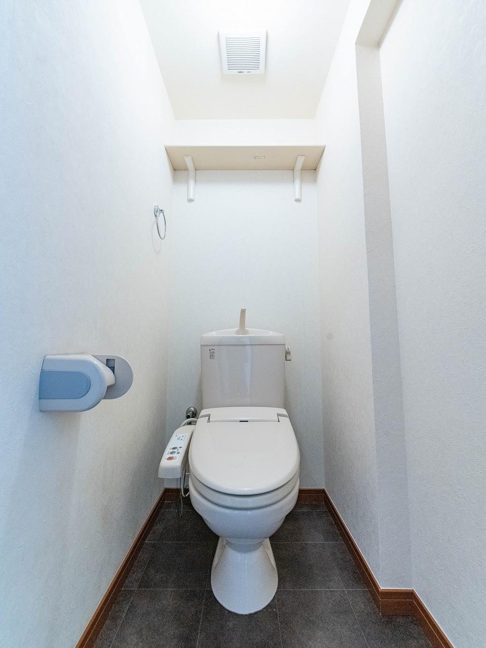 トイレ　ウォシュレット