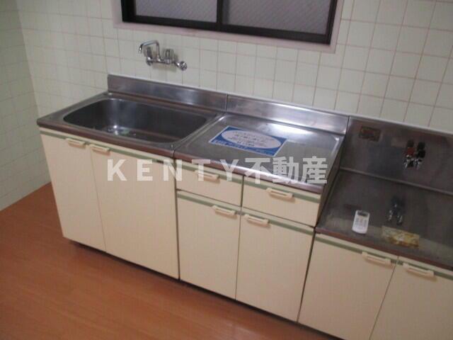 キッチン　きれいなキッチンです